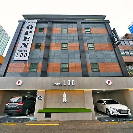 Dongdaemun History Cultural Park Station Loo