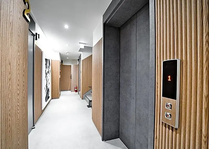 Dongdaemun History Cultural Park Station Loo Hotel Seúl